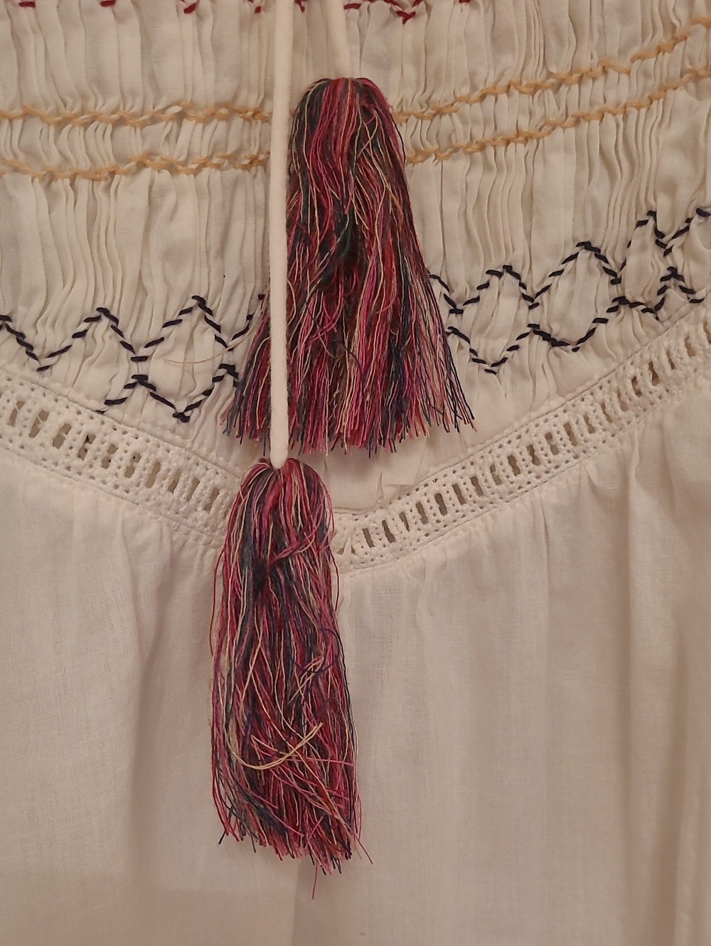 Blouse - Picture 3 of 10
